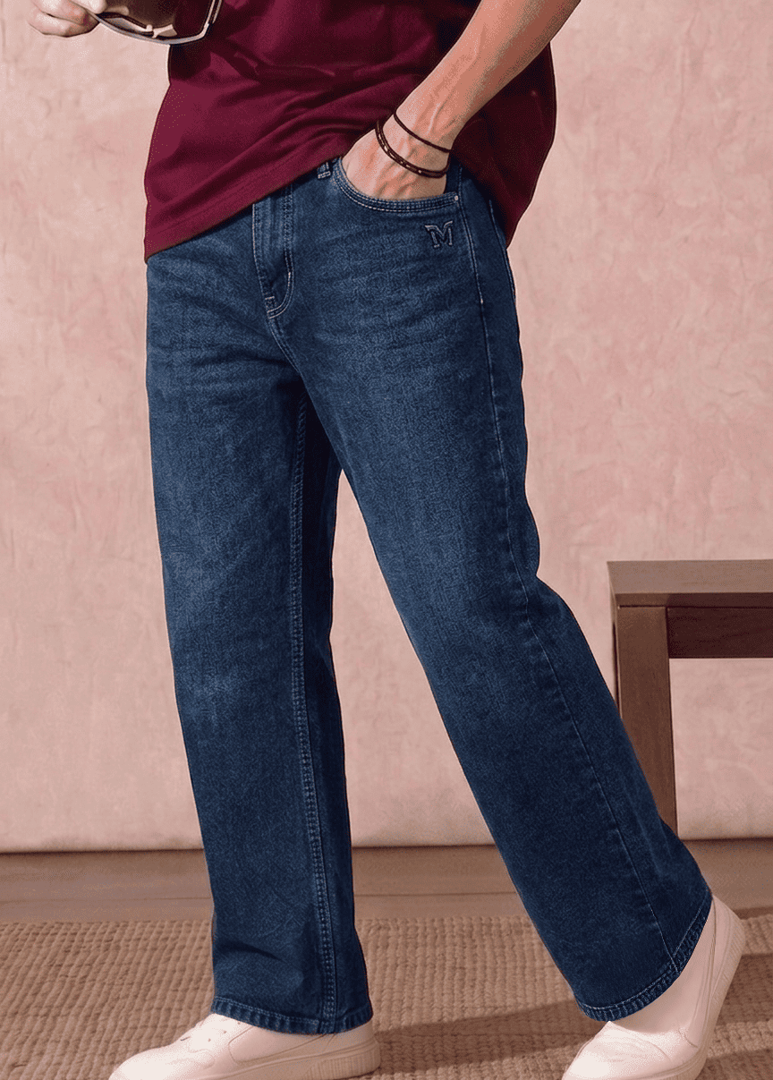 Simple & Clean Dark Blue Jeans