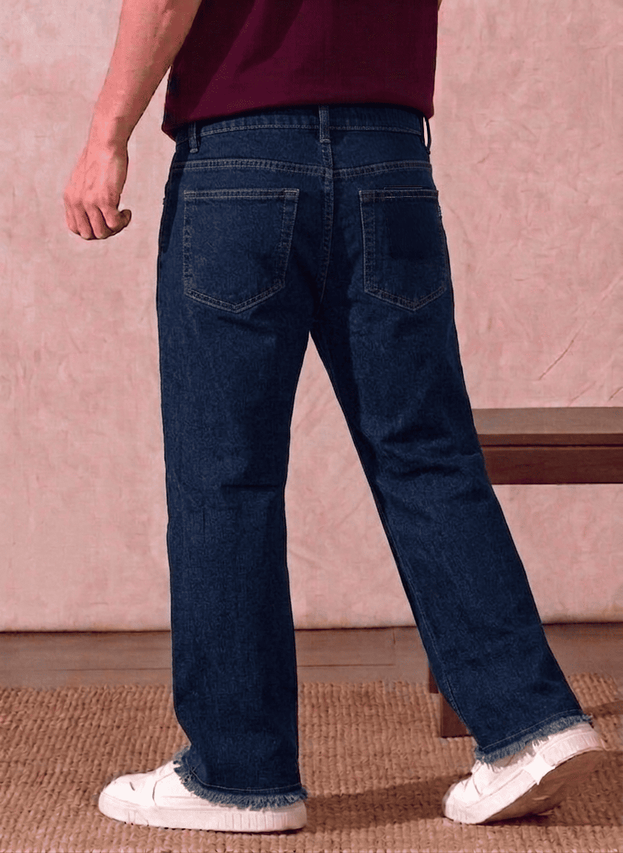 Simple & Clean Dark Blue Jeans Detail